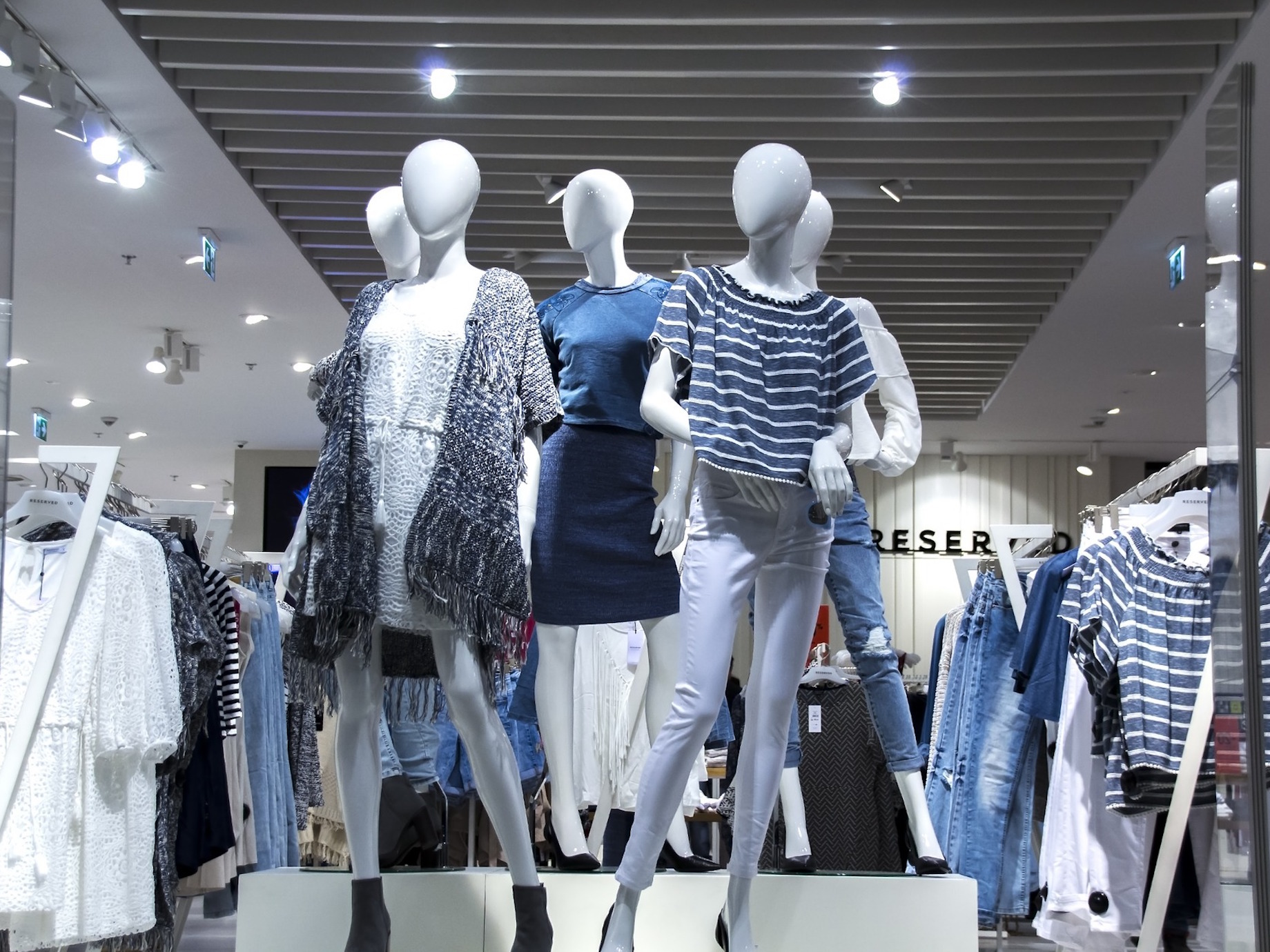 零售業的新趨勢，「歡迎試穿，但不能提貨！」