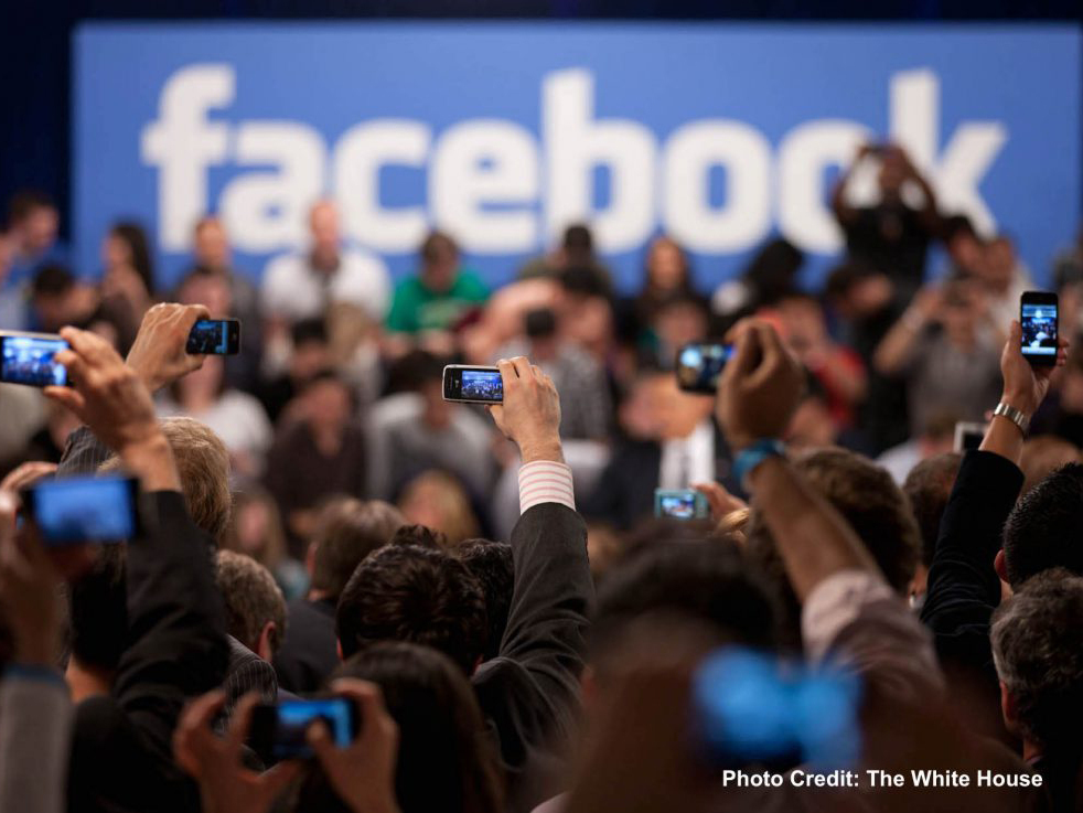 建立「網路效應」創造成功，臉書壯大的５個招數